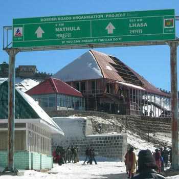 3 Nights / 4 Days Sikkim-darjeeling Tour